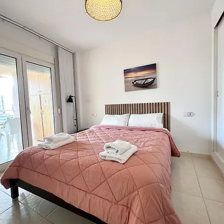 Lägenhet Cozy On The Of