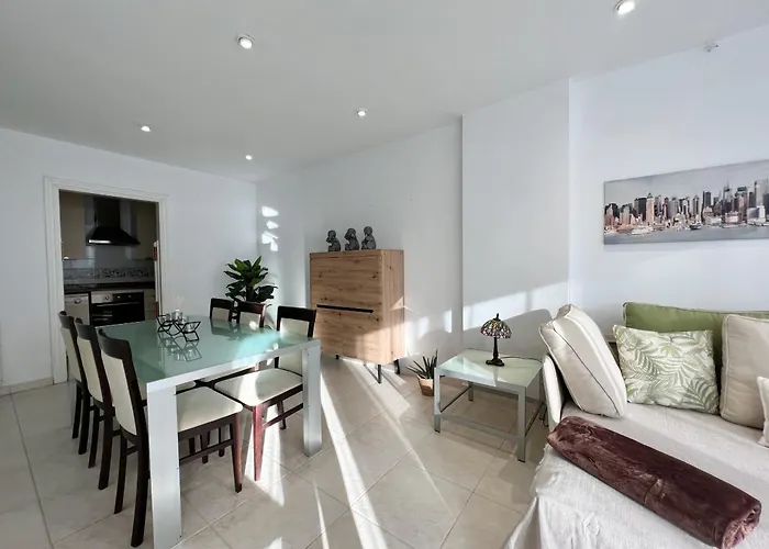 Lägenhet Cozy On The Of *